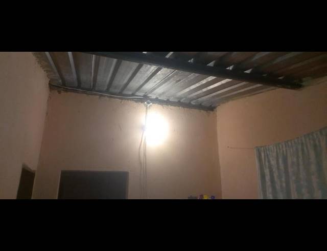 2 BEDROOM HOUSE FOR SALE IN SOSHANGUVE SOUTH